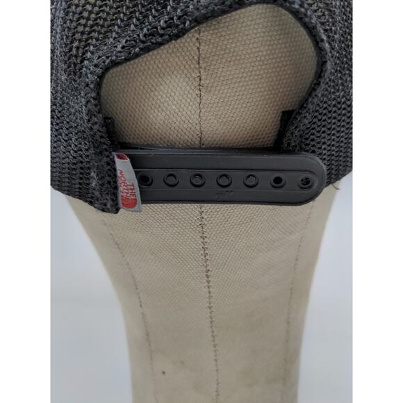 The North Face Alpine Equipment Snapback Mesh Back Hat FlexFit 110 OSFA Gray - Picture 7 of 11